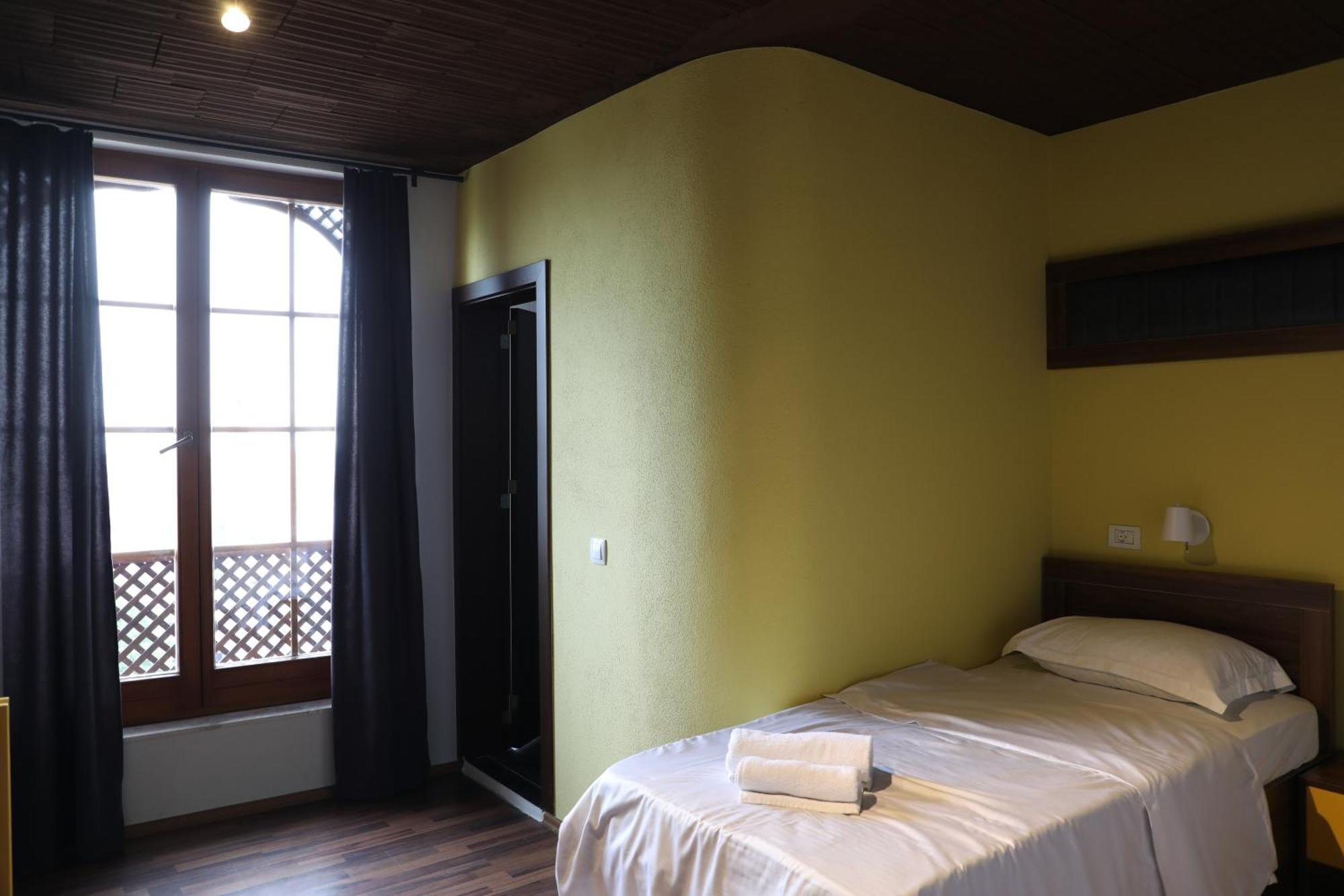 Hotel Hiserra Prizren Exterior foto